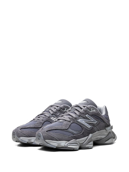 New Balance 9060 Magnet