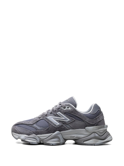 New Balance 9060 Magnet