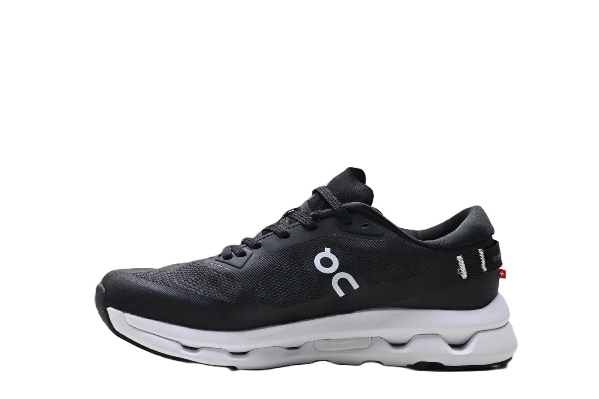 on Cloud Zone Mesh Black White