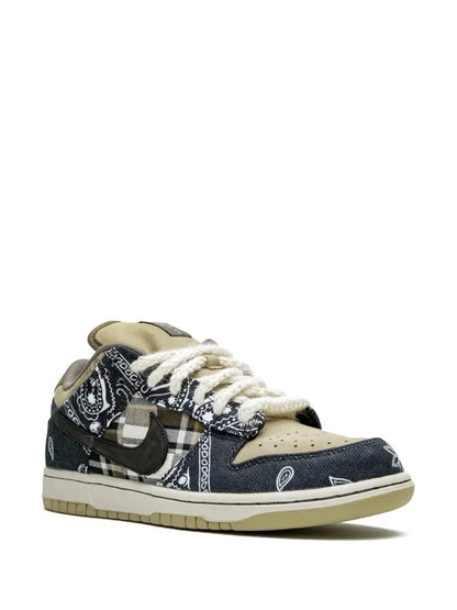Nike Dunk Low SB Travis Scott