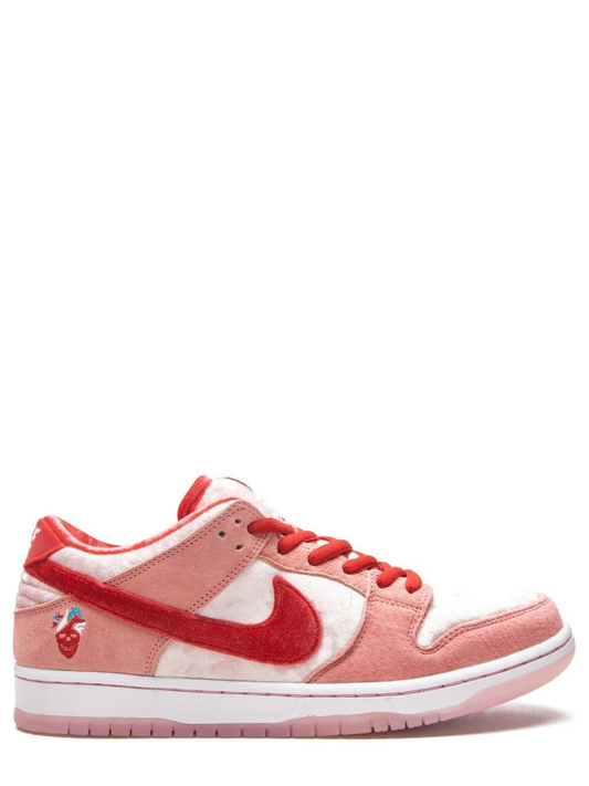 Nike Dunk SB Low Retro Strange Love Skateboards Kids